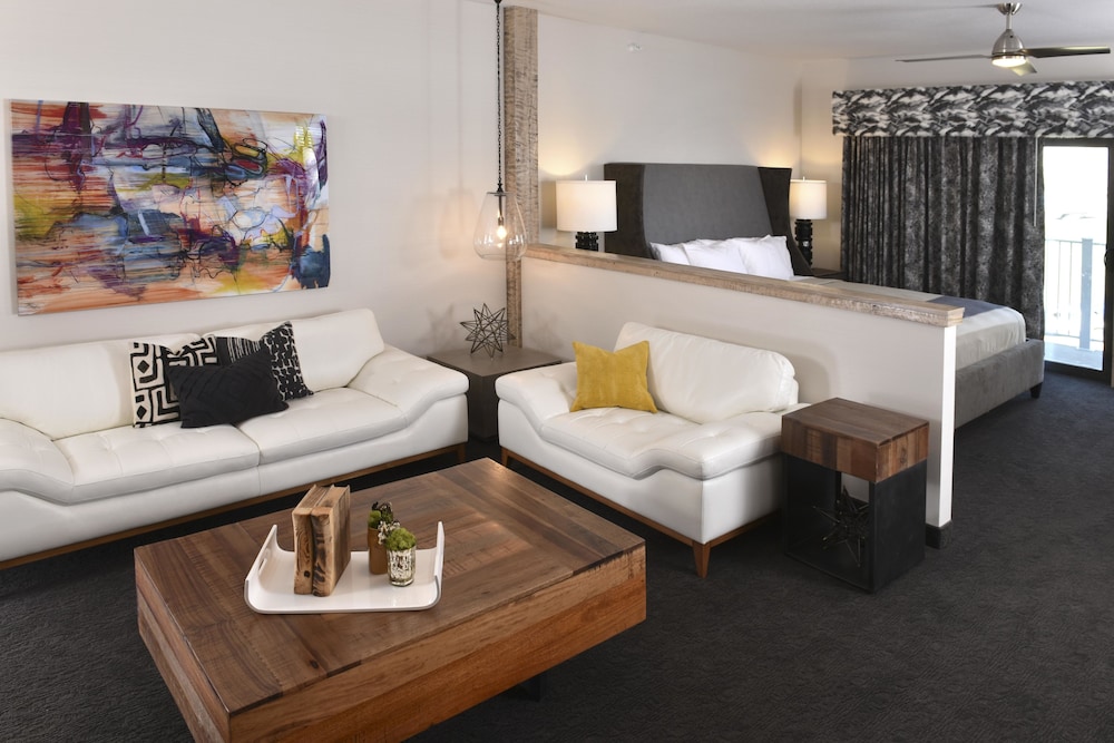 Cosmo Suite photo 2