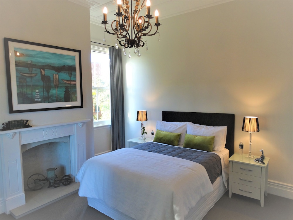 Exclusive Double Room, 1 Queen Bed, City View