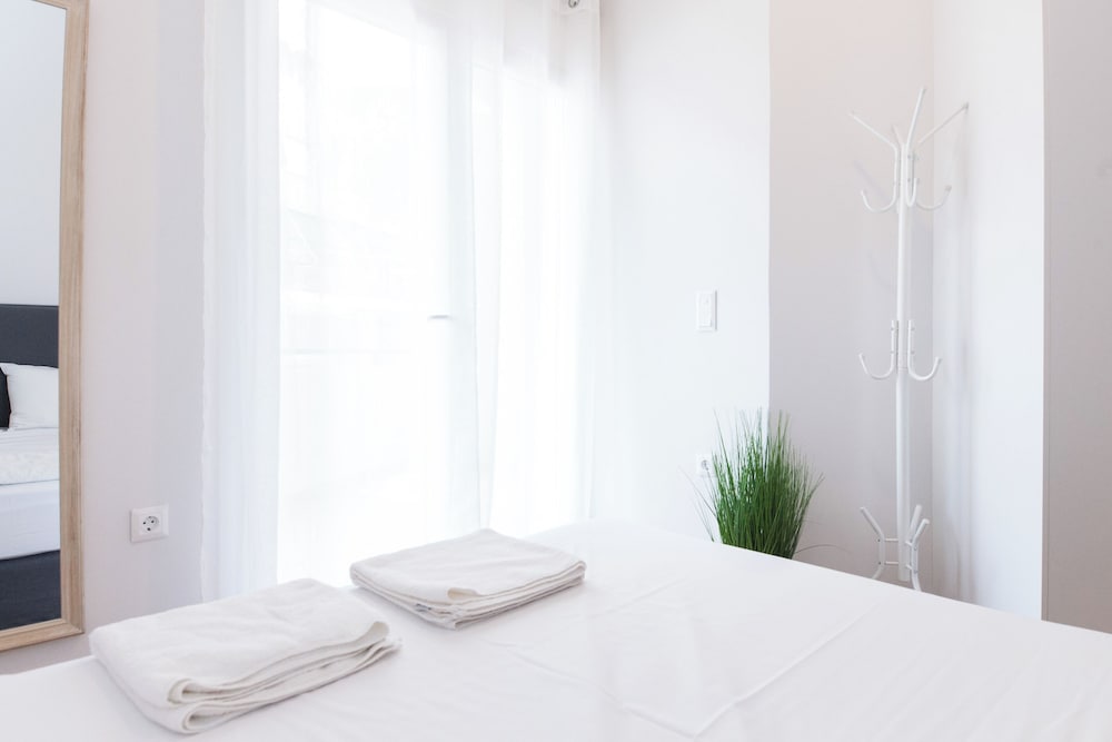 Apartment, Balcony