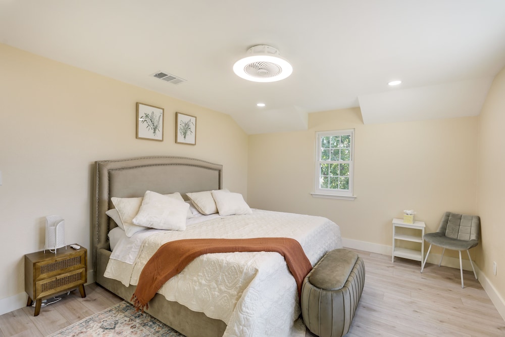 House (2 Bedrooms) photo 1
