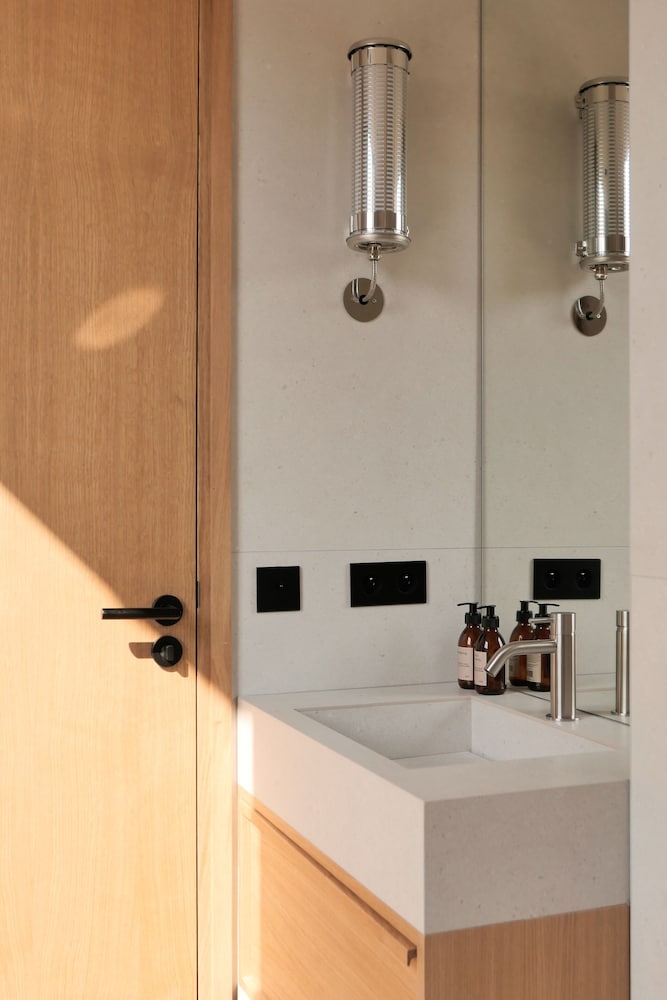 Standard Room - Photo 5