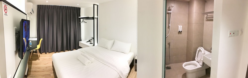 Standard Double Room - Photo 7