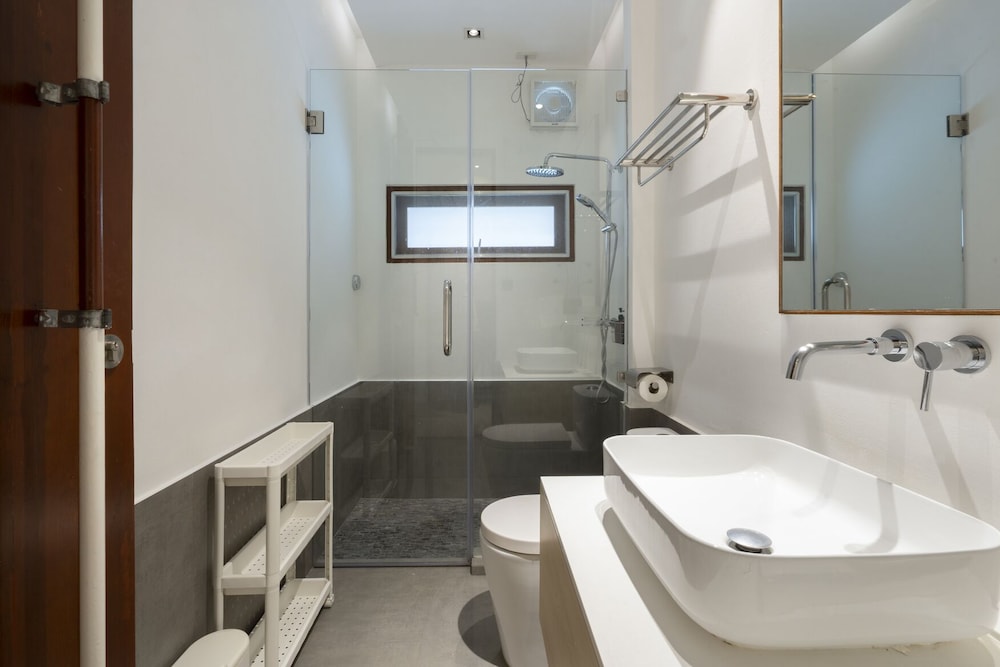 Three-Bedroom Pool Villa - Photo 15