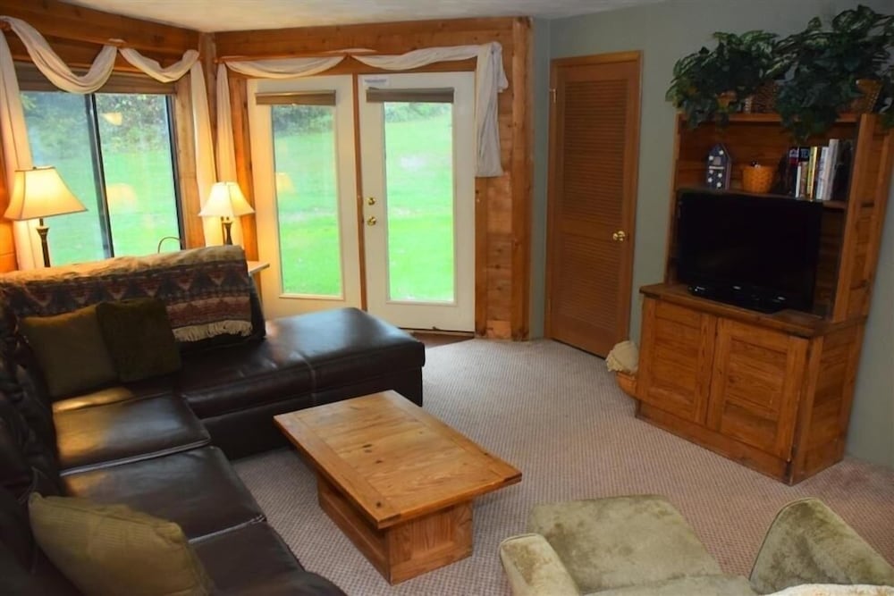 Condo, 3 Bedrooms photo 3