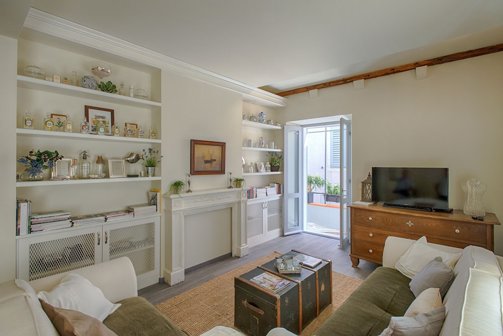 Luxury Apartment, Sea View photo 1