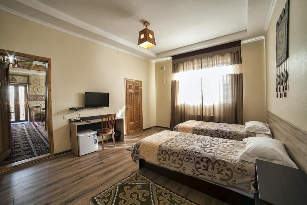 Superior Twin Room photo 2