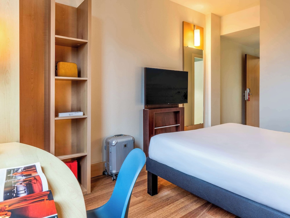 Standard Room, 1 Double Bed photo 2
