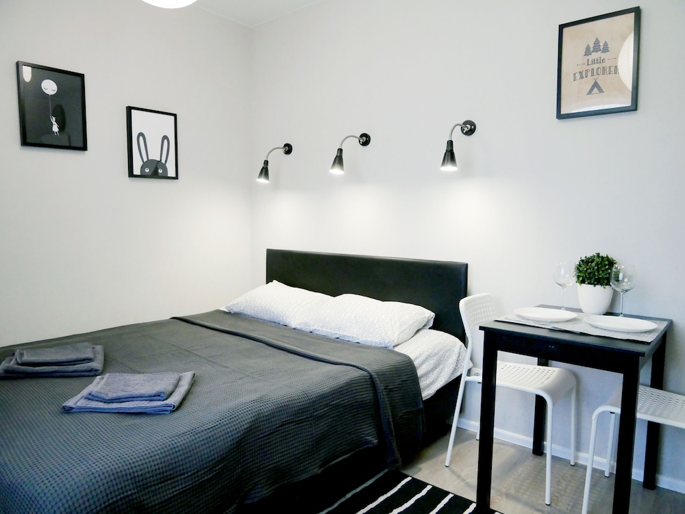 Economy Double Room, Shared Bathroom photo 1