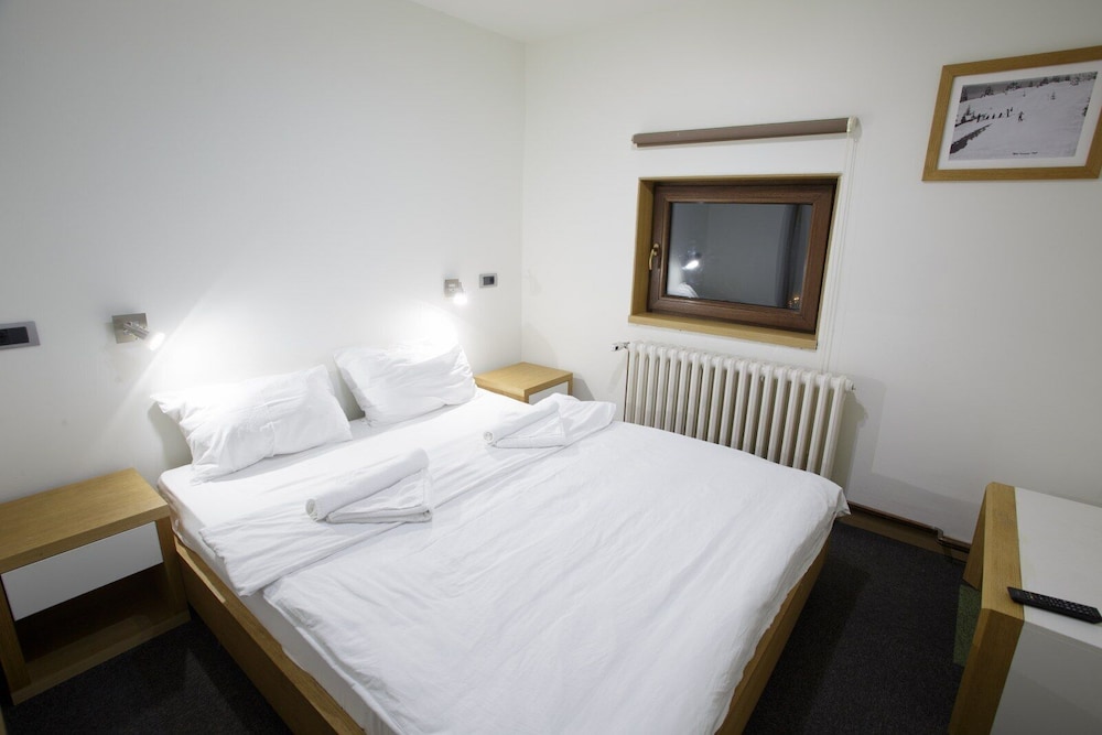 Standard Twin Room photo 2