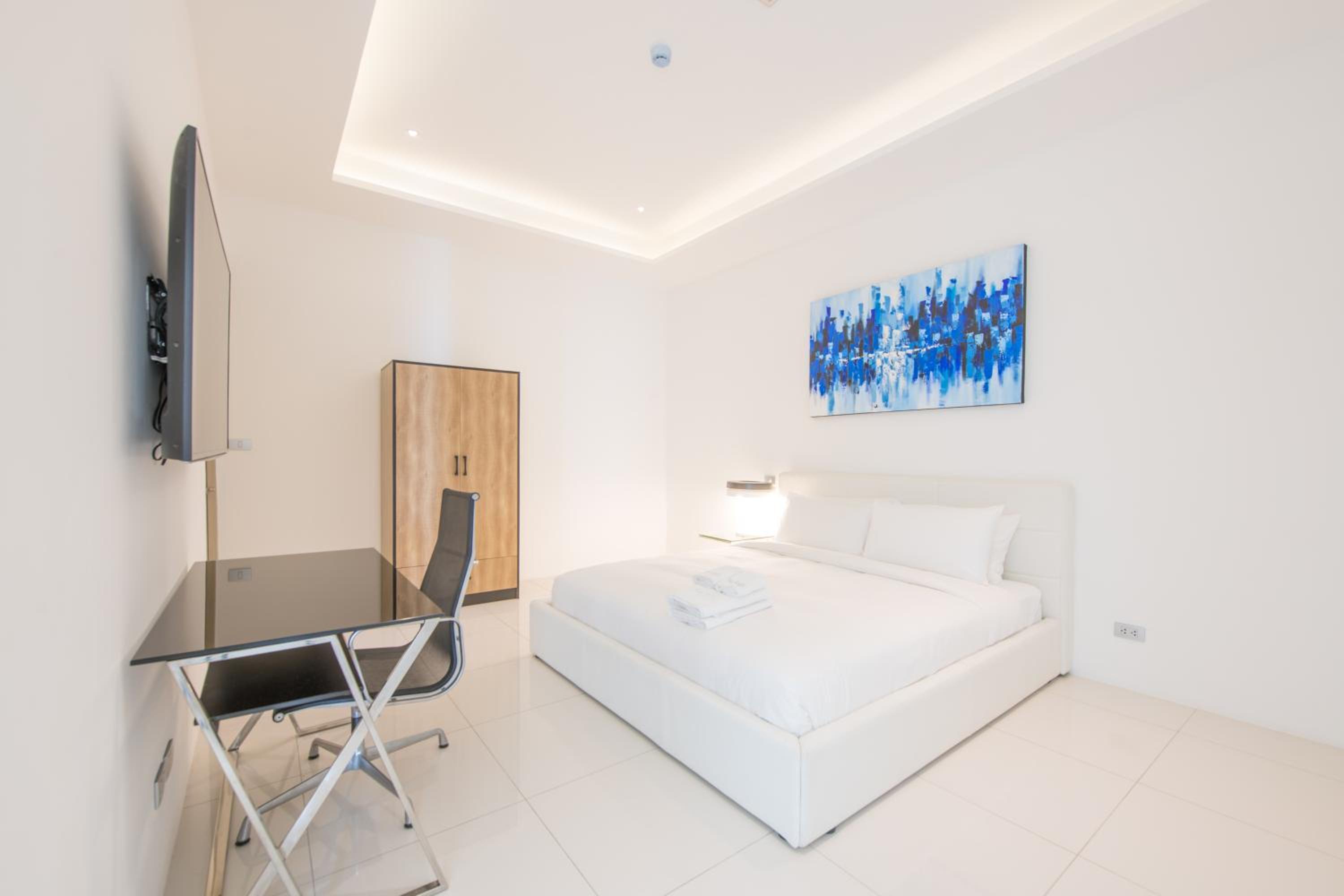Apartment with Sea View photo 2
