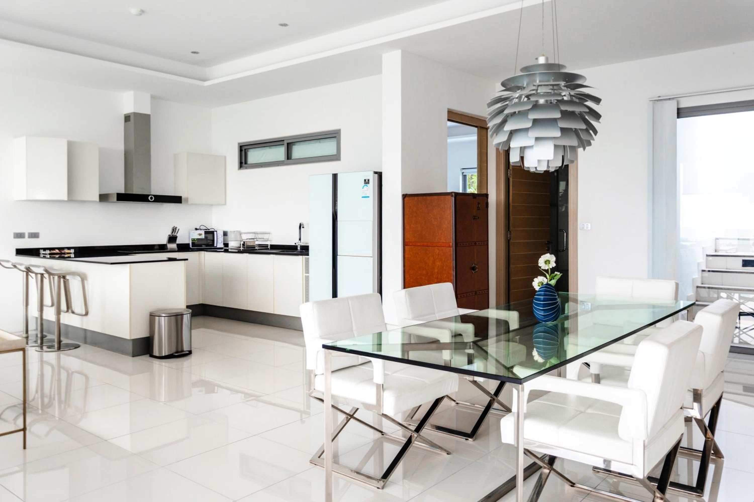 Three-Bedroom Sky Dream Penthouse photo 2