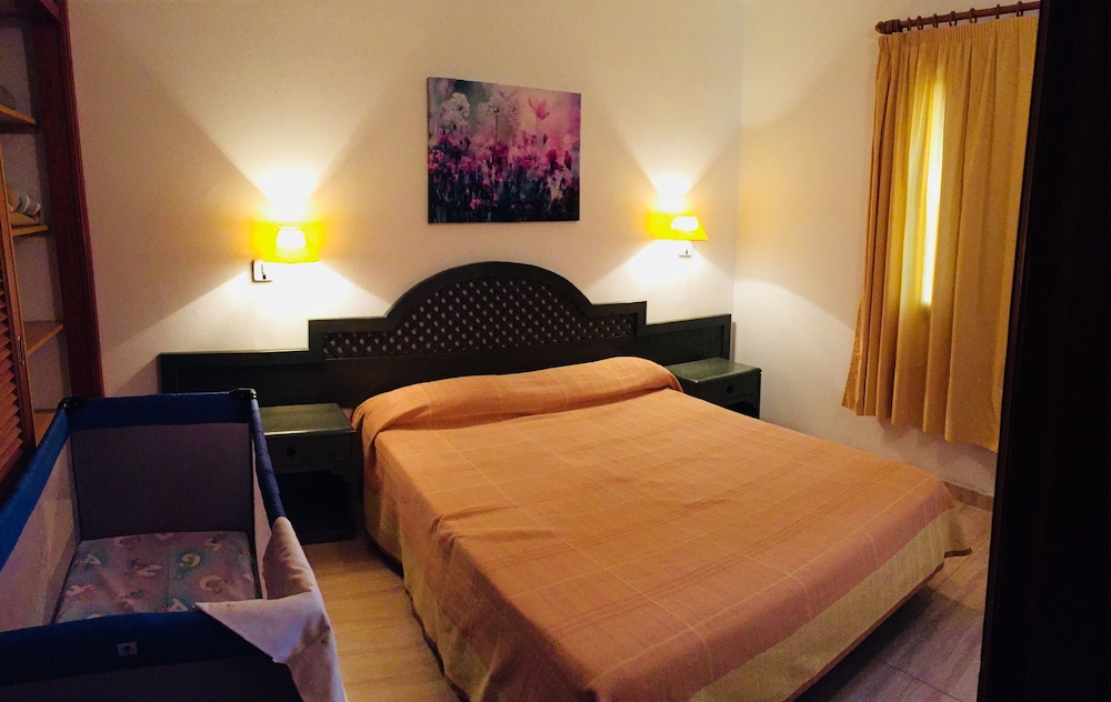Apartment photo 3