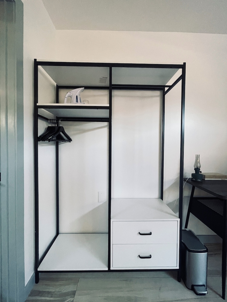 Condo, 1 Queen Bed with Sofa bed