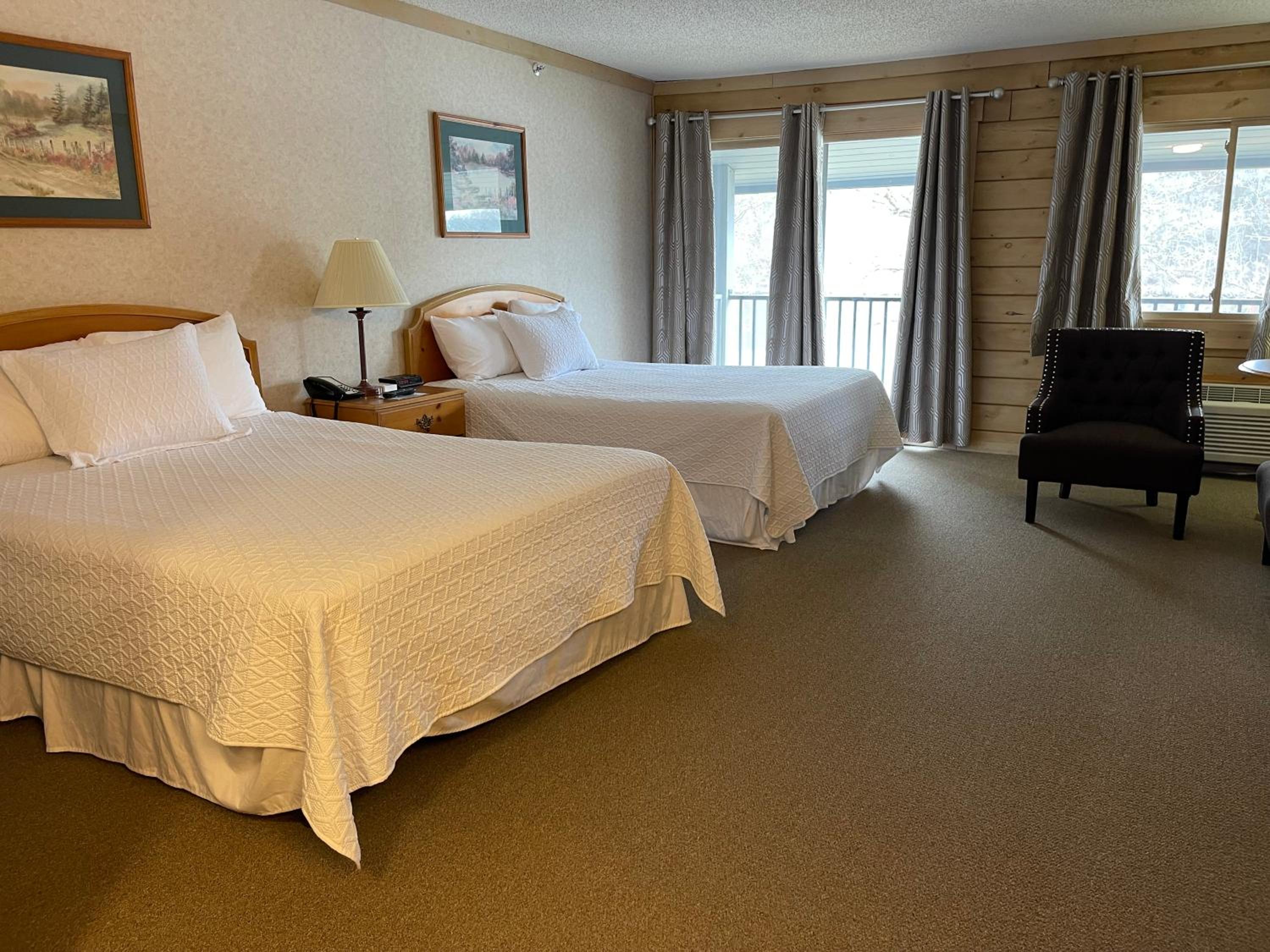 Junior Suite with Balcony