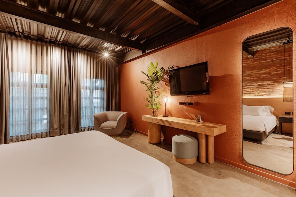 Executive Double Room - Photo 2