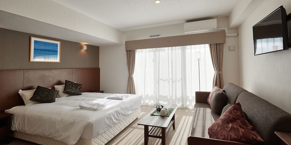 (Condominium Type) Double Room with No Bathtub, Shower Only