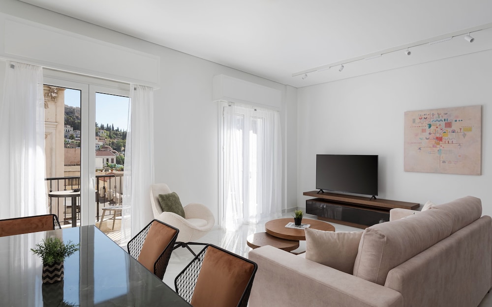 Deluxe Apartment, Balcony, City View