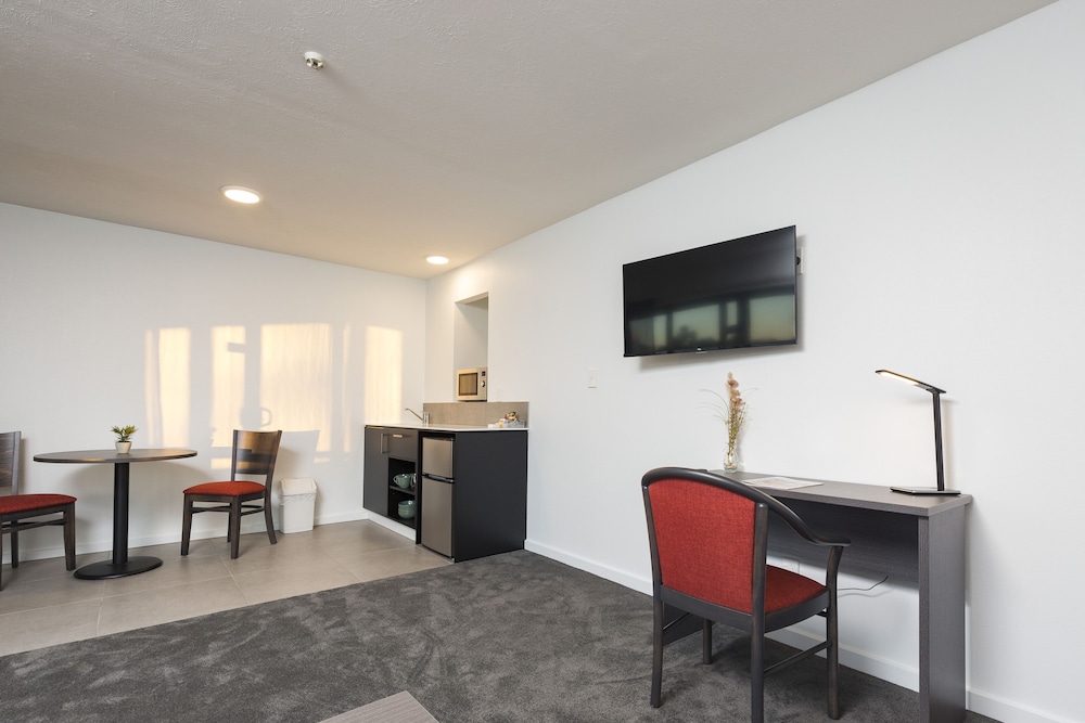 Deluxe Apartment, 1 Bedroom - Photo 13