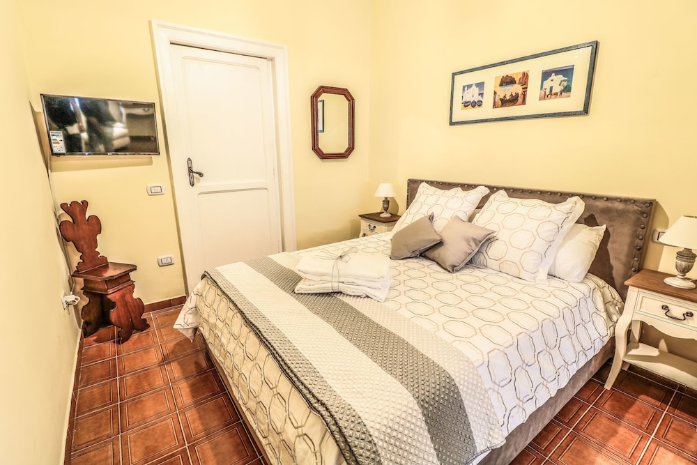 Deluxe Room, Private Bathroom, Garden View photo 1
