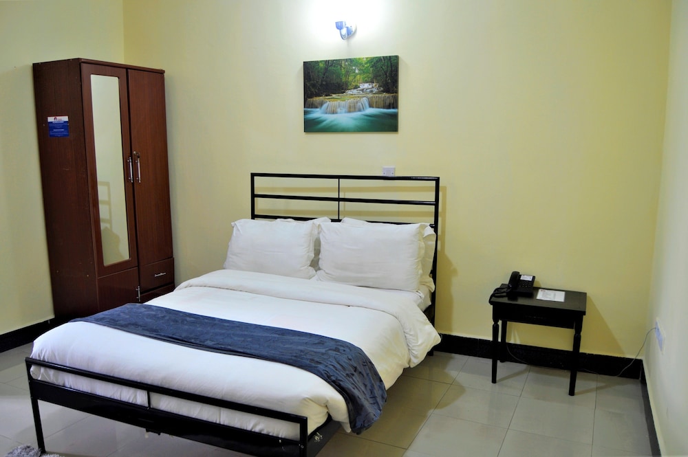 Standard Double Room photo 2