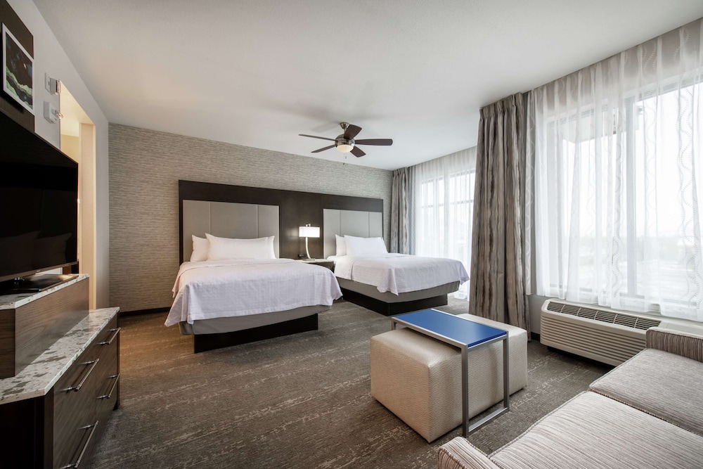 Studio, 2 Queen Beds, Accessible, Bathtub photo 2