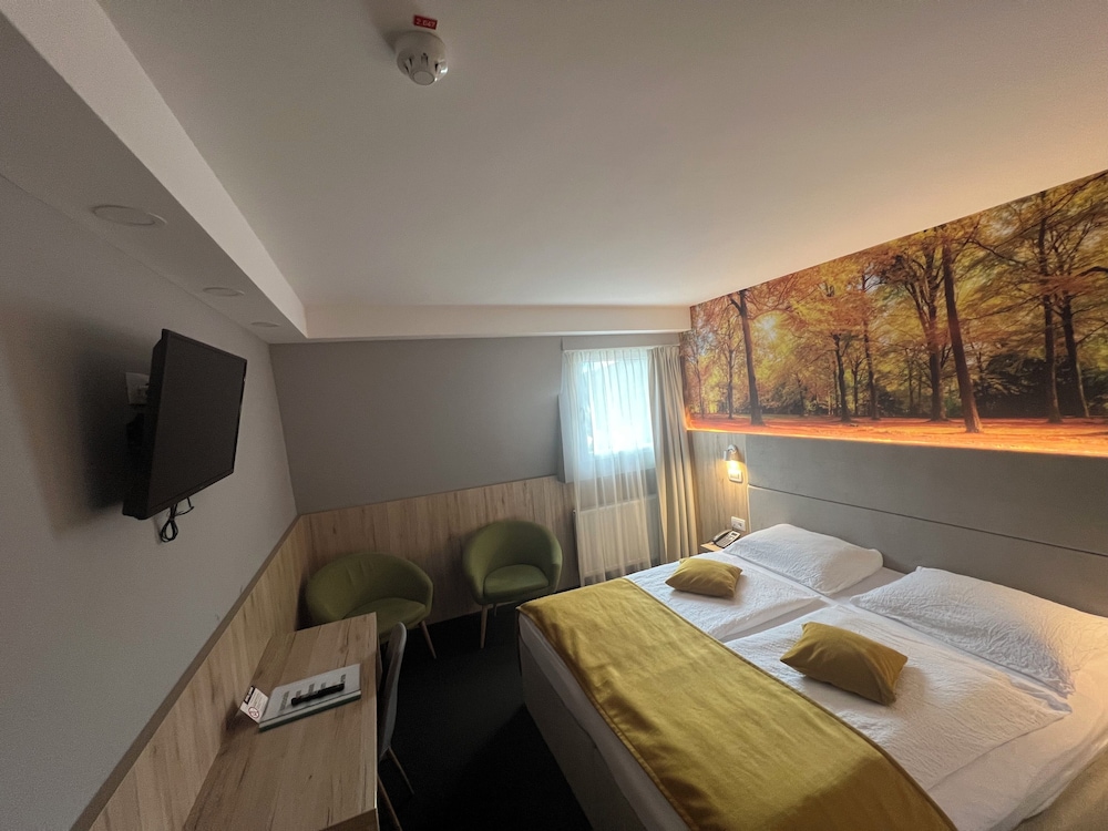 Superior Double Or Twin Room photo 1