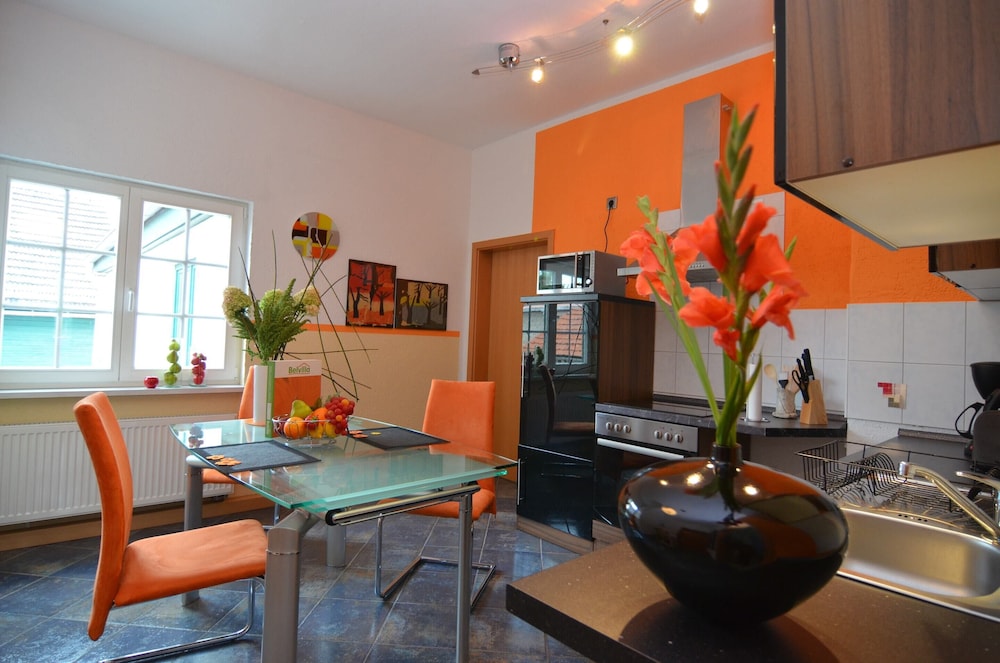 Apartment photo 1