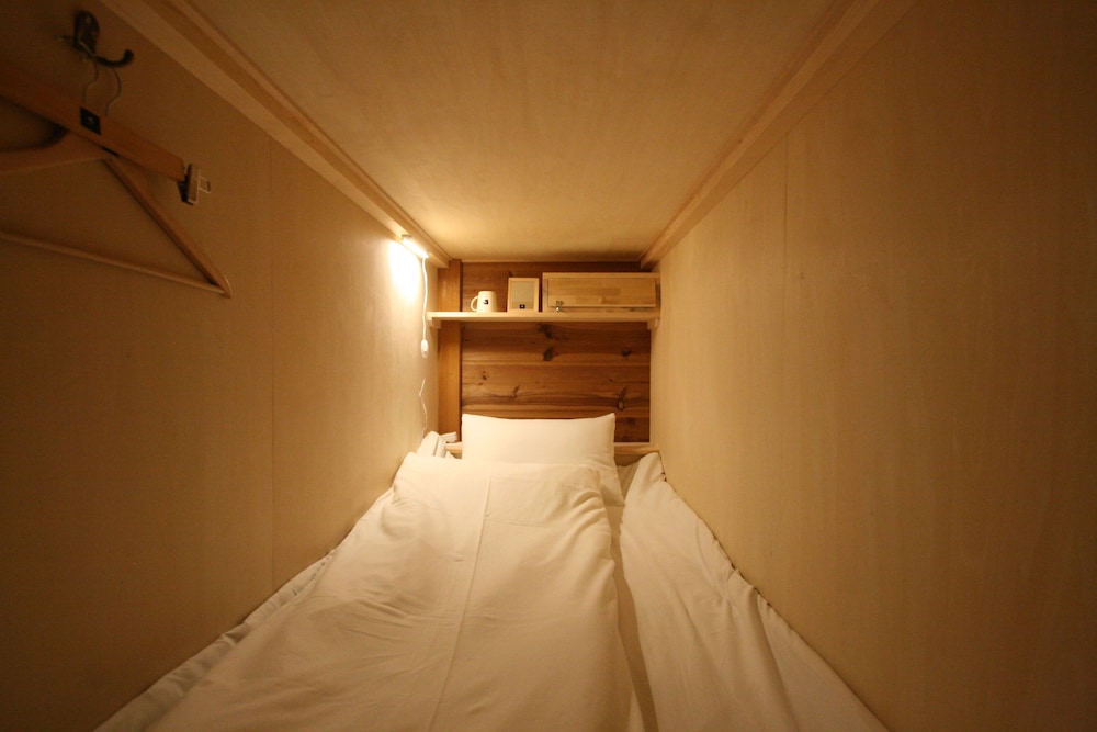 Shared Dormitory, Mixed Dorm, Non Smoking photo 2