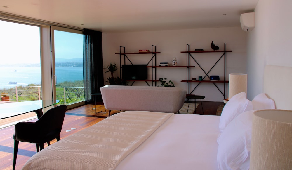 Suite Panoramic with terrace