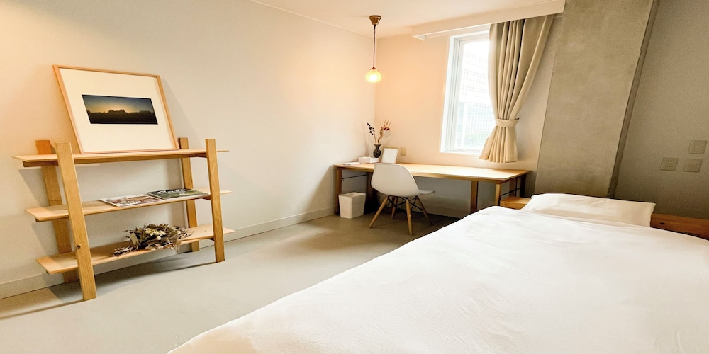 Basic Single Room photo 1