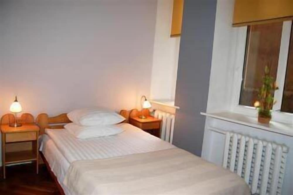 Single Room, Ensuite photo 2
