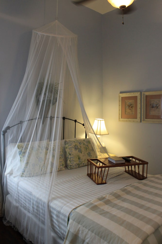 Suite, 1 Queen Bed, Private Bathroom (Cape Cod) photo 2