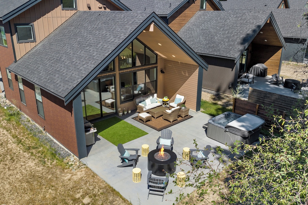 House (4 Bedrooms) photo 3