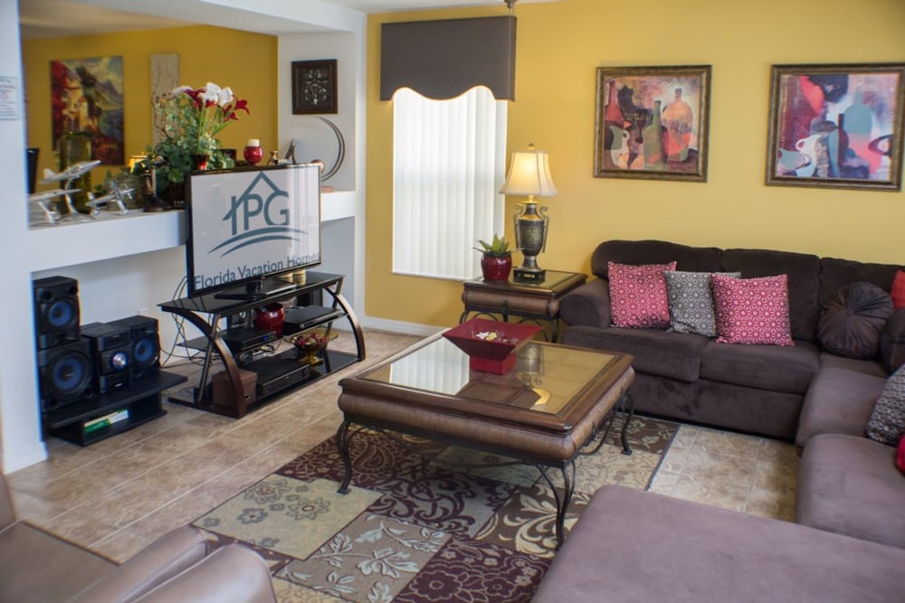 House, 4 Bedrooms photo 3