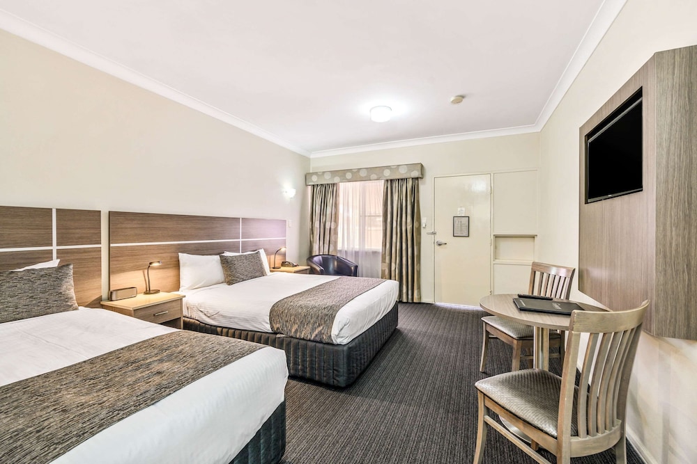 Deluxe Room (Twin)