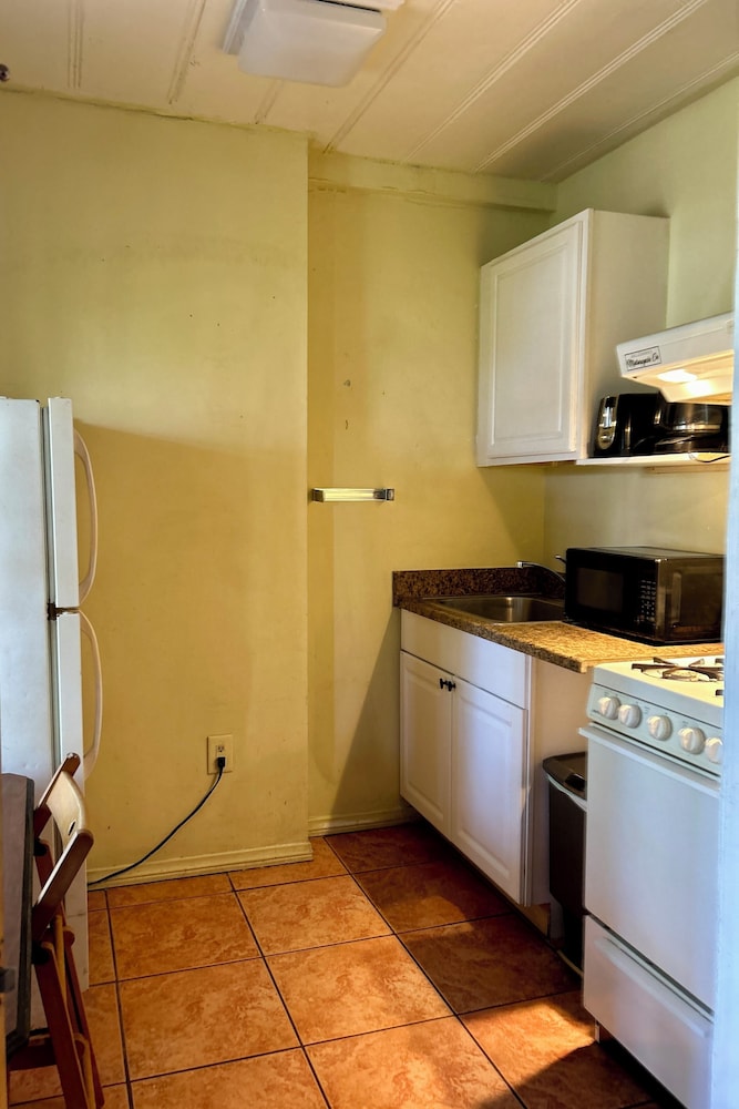 Classic Studio, 2 Double Beds, Kitchen, Garden Area photo 3