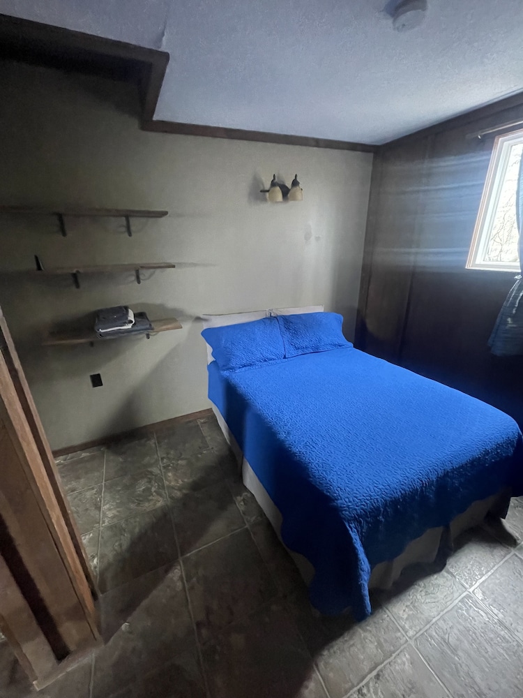 Basic Room, 1 Double Bed photo 1