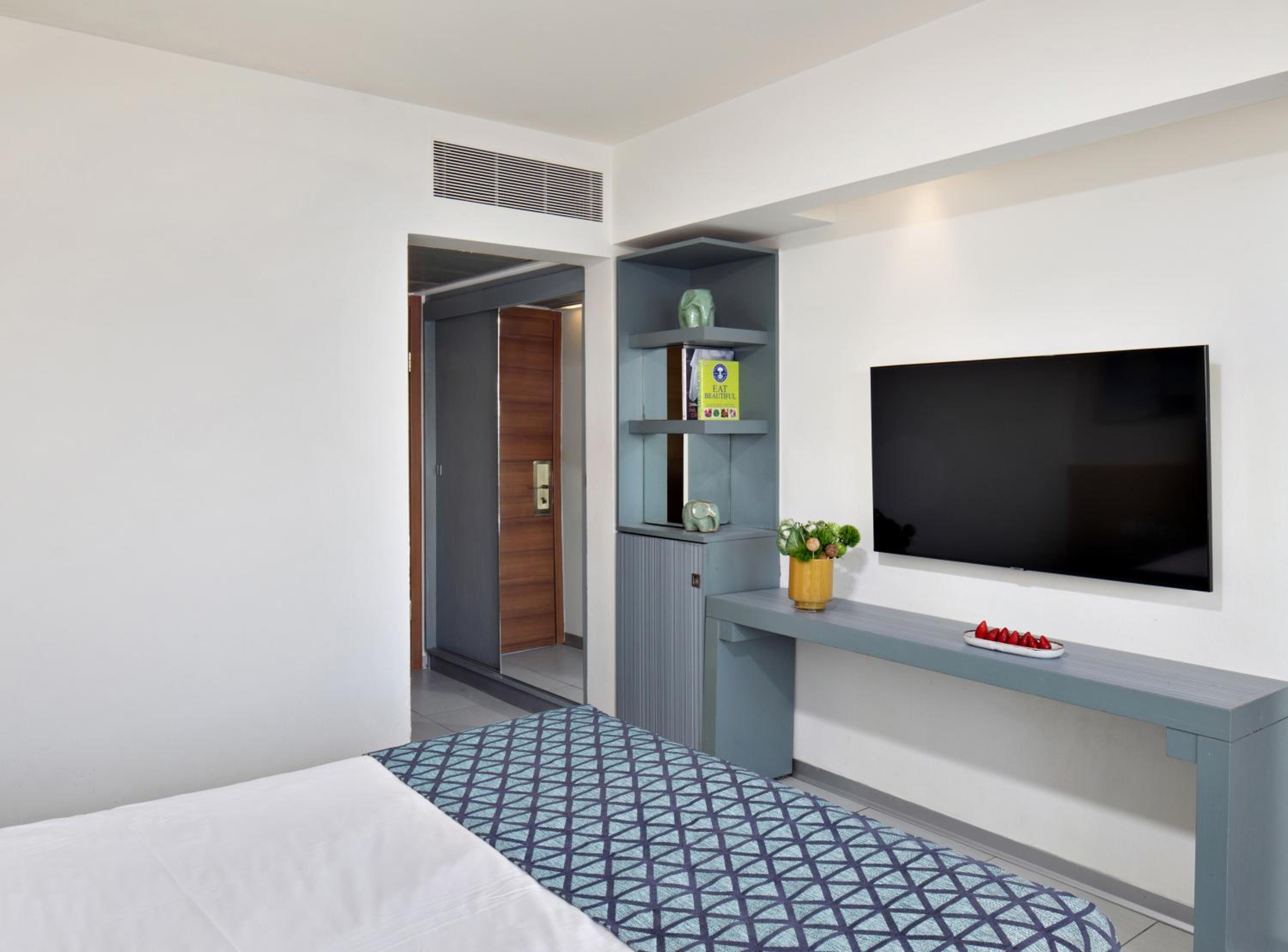 Standard Room with Sea View photo 1