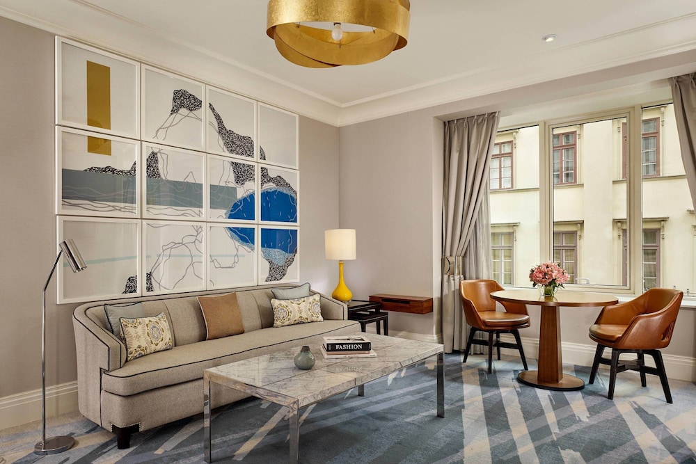 Executive Suite, 1 Bedroom thumbnail 6