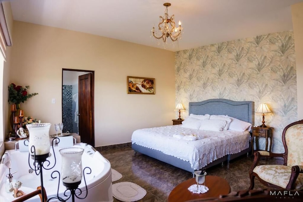 Standard Suite, City View