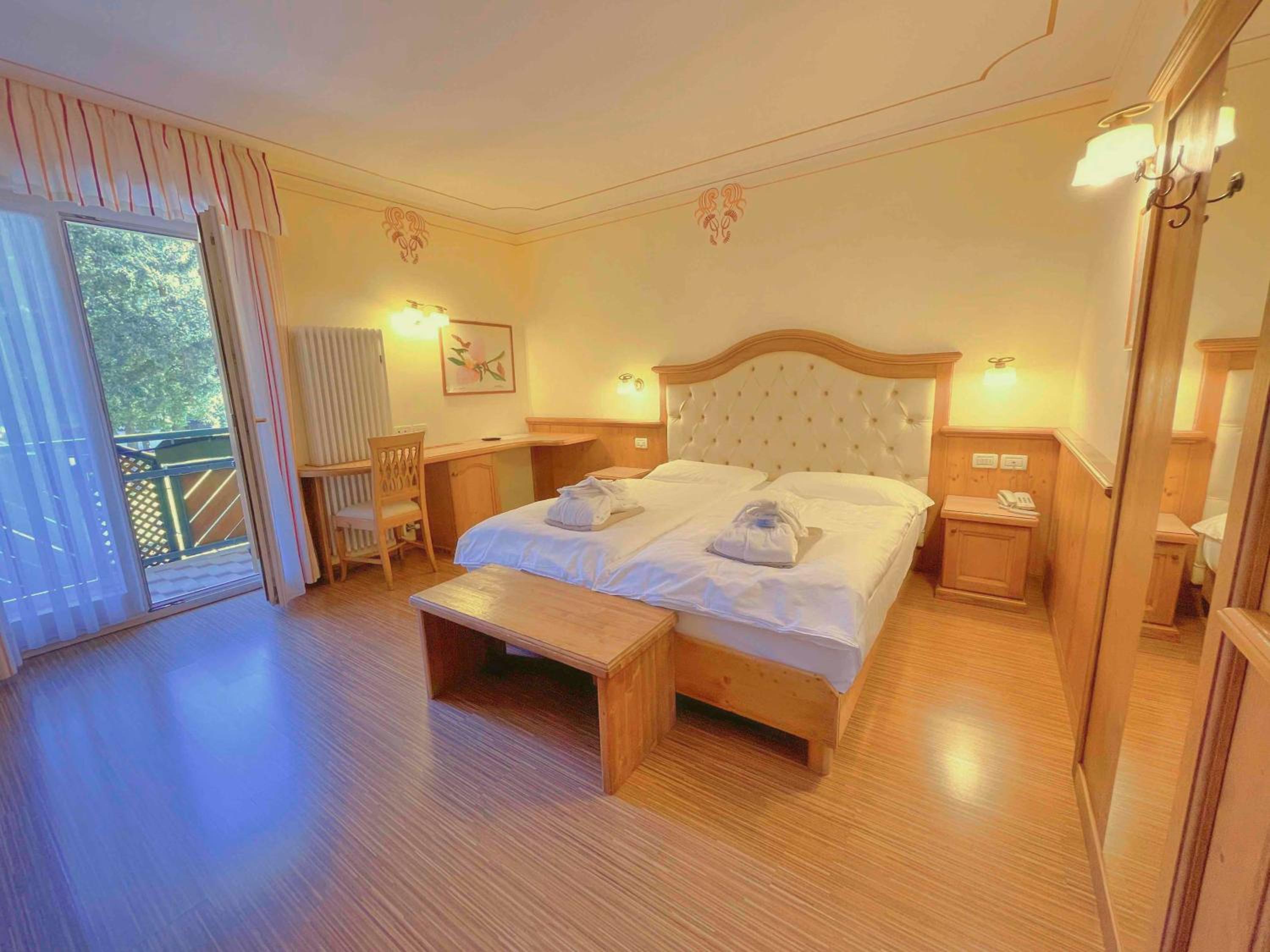 Standard Double or Twin Room with Balcony photo 2
