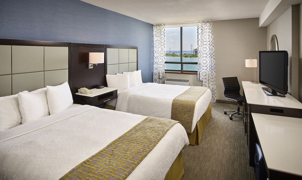 Superior Room, 2 Queen Beds (Park View)