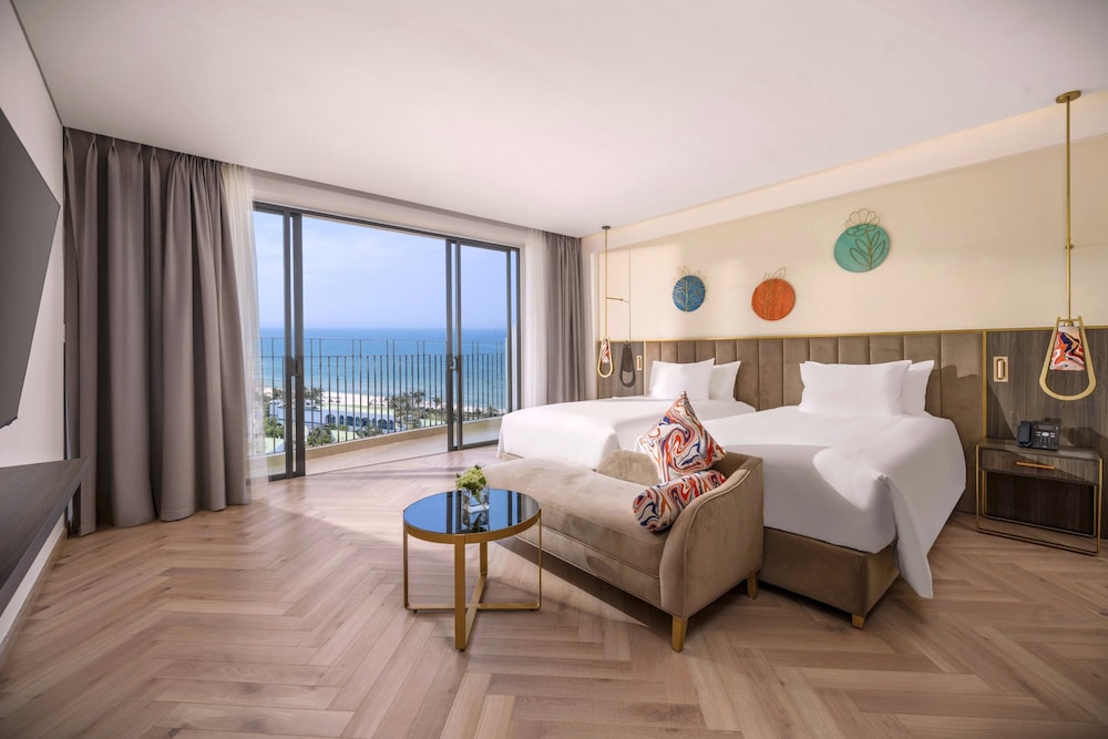 Premium Twin Room, 2 Twin Beds, Ocean View photo 2