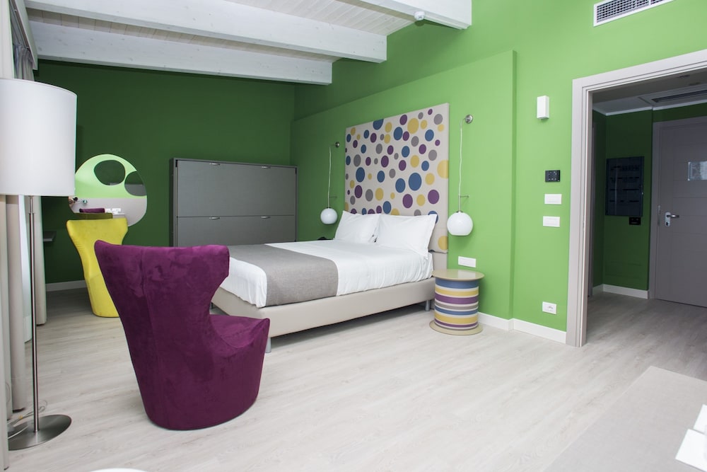 Junior Studio Suite photo 3