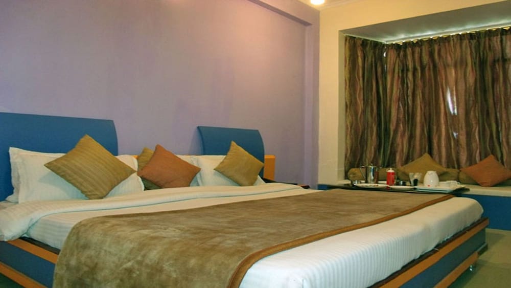 Executive Suite, Mountain View, Mountainside