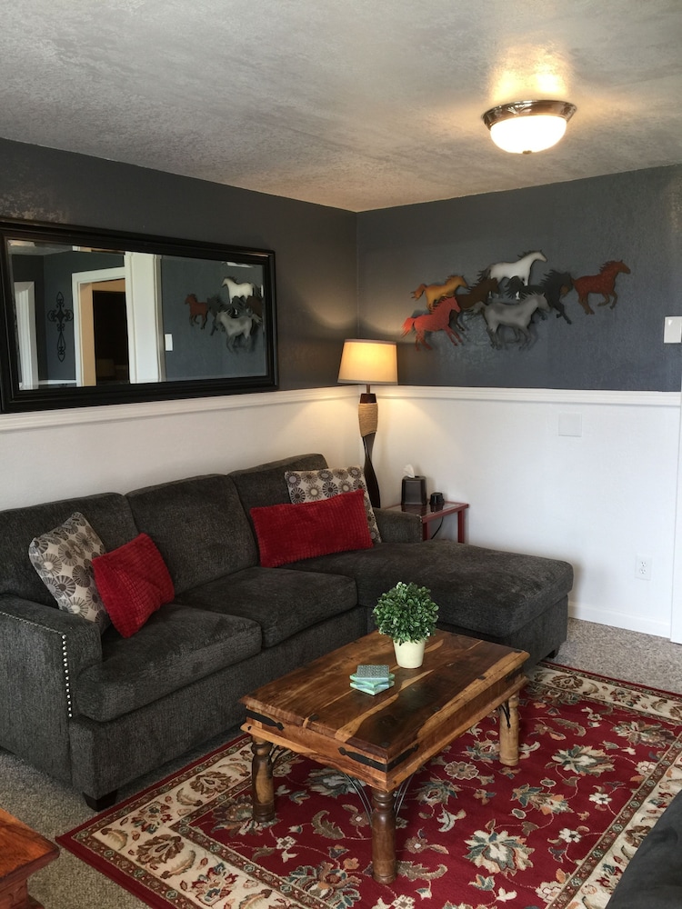 Premier Condo, 2 Bedrooms, Kitchen, Ocean View photo 1