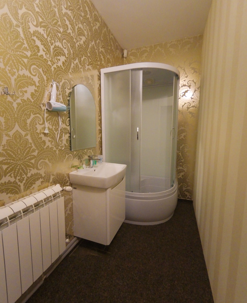 Small Double or Twin Room photo 3