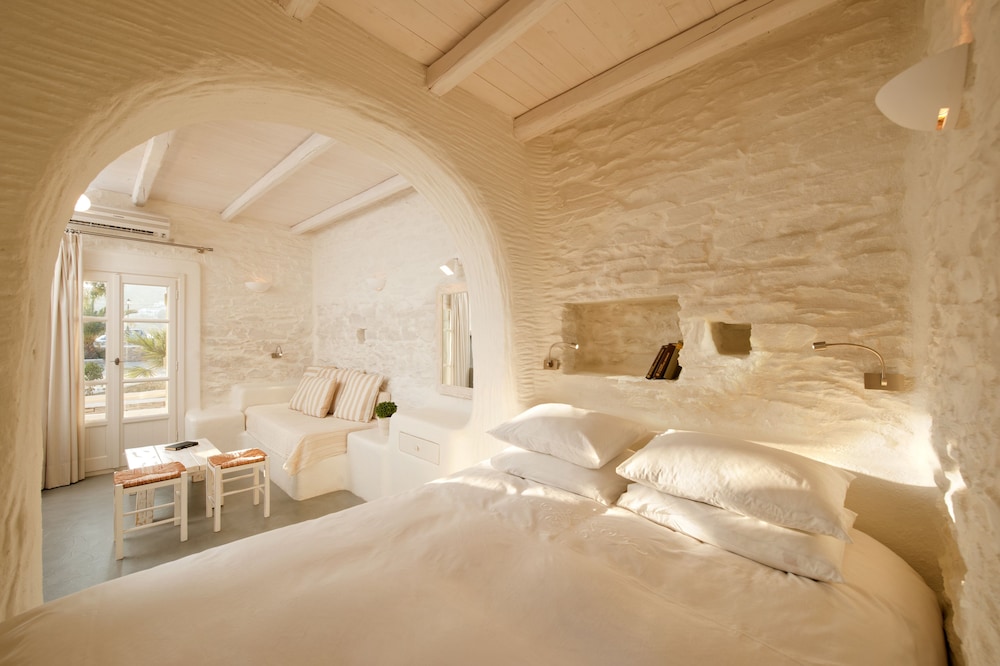 Traditional Triple Room - Photo 2