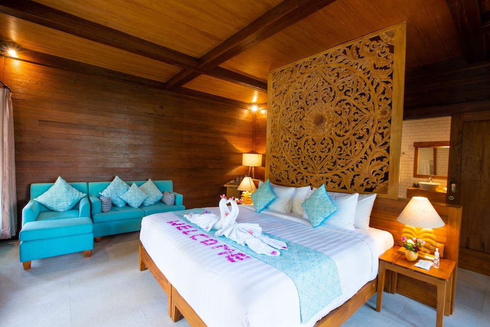 Studio Suite, Garden View