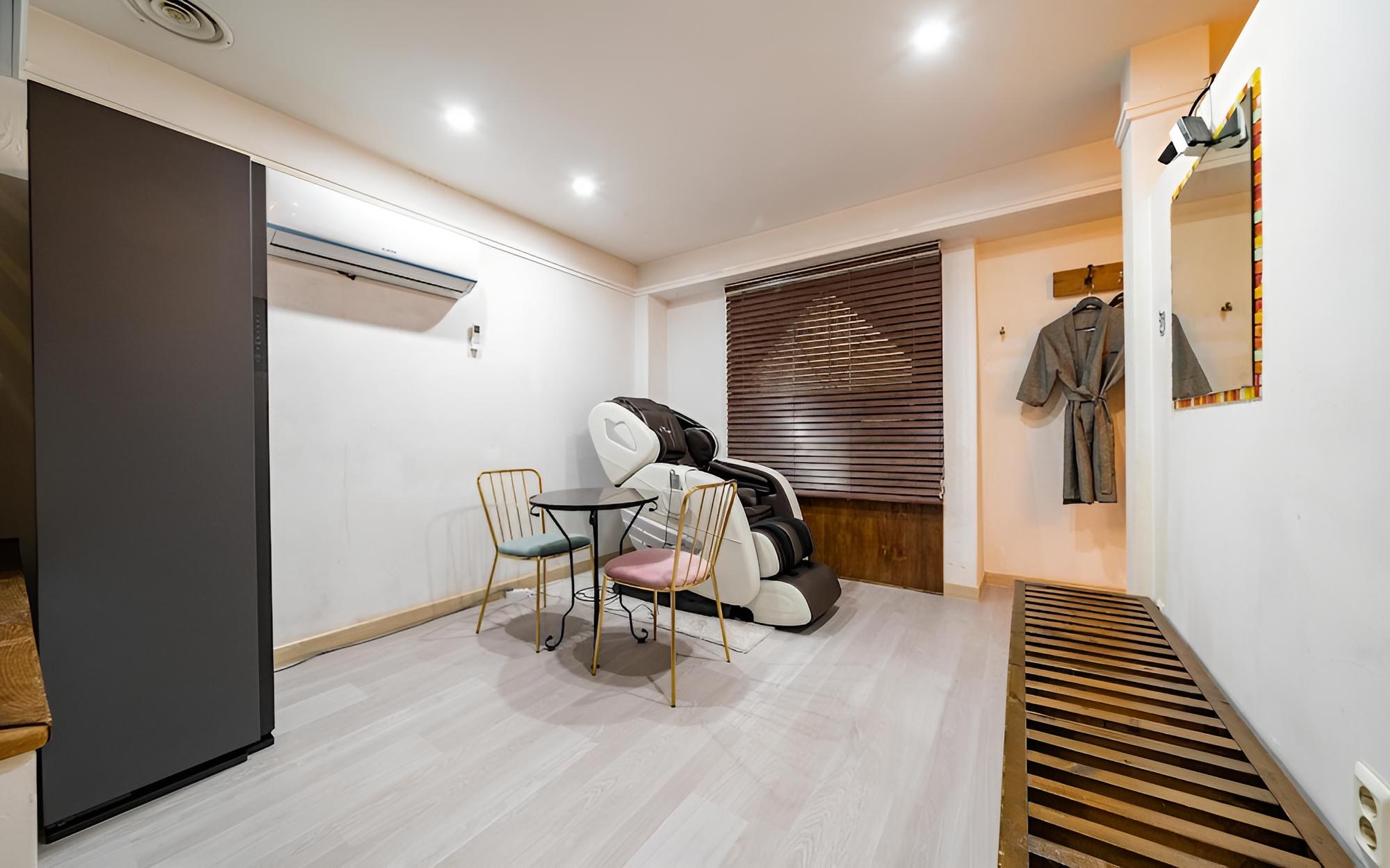 Room (VIP Doori Room (Massage Chair TV Netf) photo 2